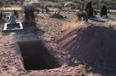 empty-grave.jpg