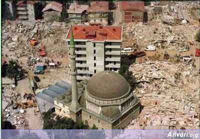 Islam_Earthquake_Mosque-1.jpg