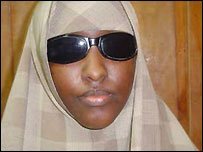 _40980690_amina203-2.jpg
