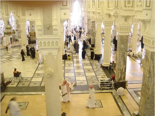 InsideMasjidalHaram 1 - Islamic Architecture