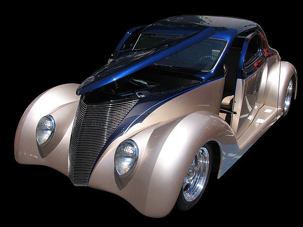 futurecarpink1front-1.jpg