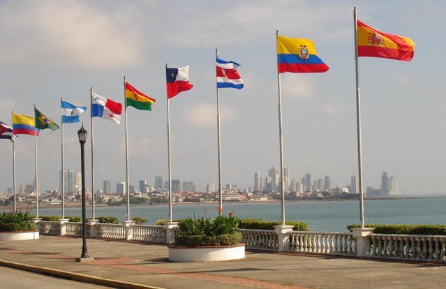 20051128panama20112-1.jpg