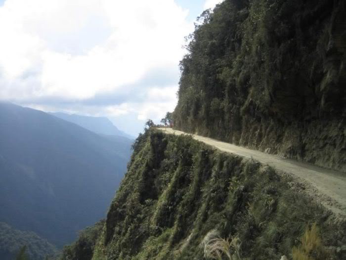 ATT00050 1 - The World's Most Dangerous Road