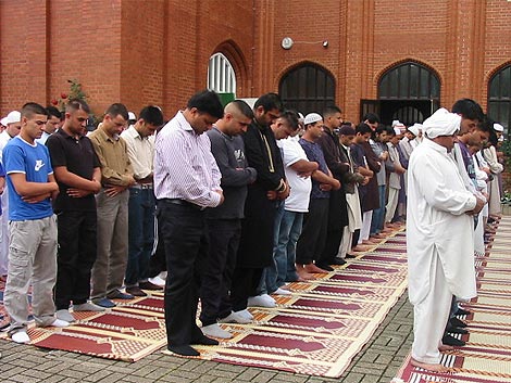 luton_mosque2_470x353-1.jpg