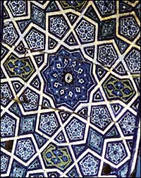 arch_200-1.jpg