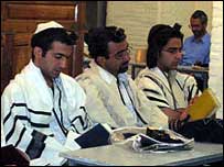 _42114548_yazdsynagogue203-1.jpg