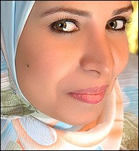 _42813361_ghada220-1.jpg