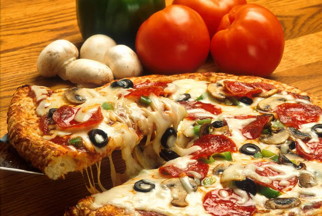 800pxSupreme_pizza-1.jpg