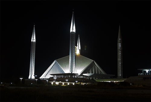 FaisalMasjid 1 - Guess who/where