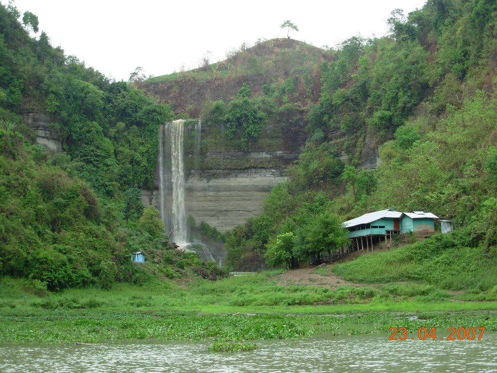 kaptailake5-1.jpg