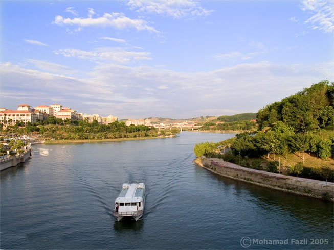 1PutrajayaCruise-1.jpg