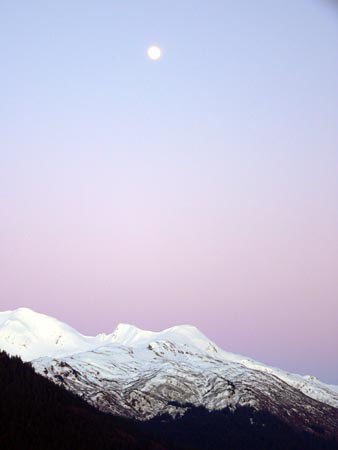pinkmoonoverjuneaualaska-1.jpg