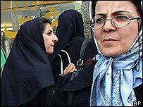  41615166 iranwomenst203 3 - Iran: Women claim equality