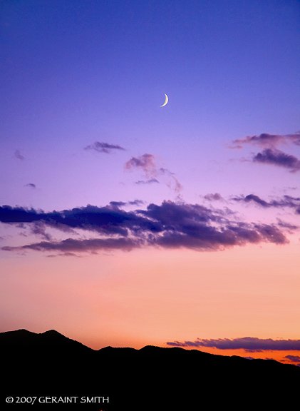 crescent_moon_6755-1.jpg