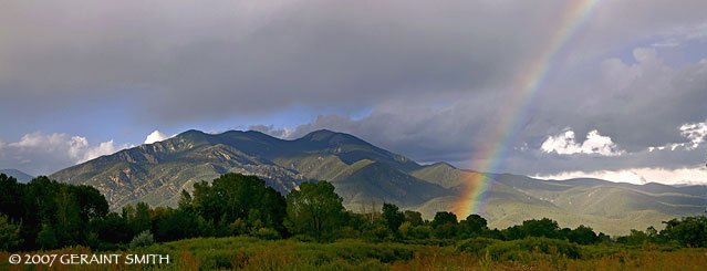 rainbow_pano_a-1.jpg