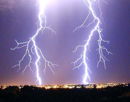 Lightning_strike-1.jpg