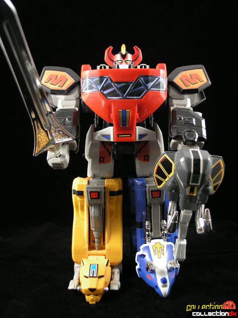 DXMegazord1-1.jpg