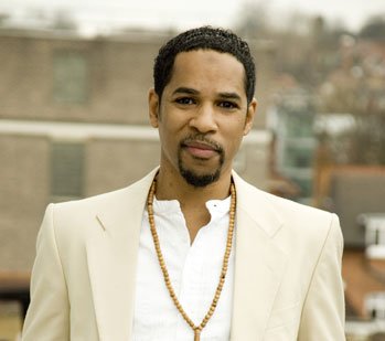 khaleel_i42-1.jpg