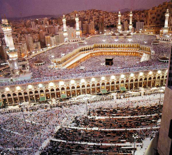 kabahwideviewnight 1 - Memoirs from an Umrah Trip