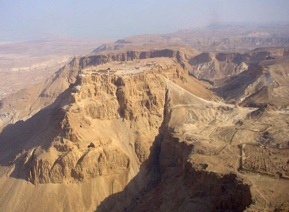 Vista general de Masada 1 - Better than flowers and waterfalls - MOUNTAINS!