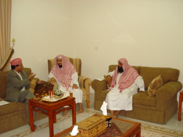 december_1013_saudi_visit_038-2.jpg