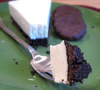 thinmint_cheesecake_zoom-1.jpg