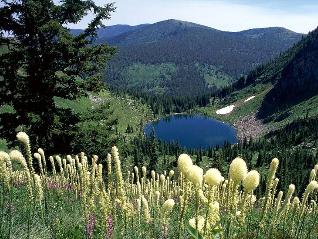 Hidden_Lake_Superior_Montana-1.jpg