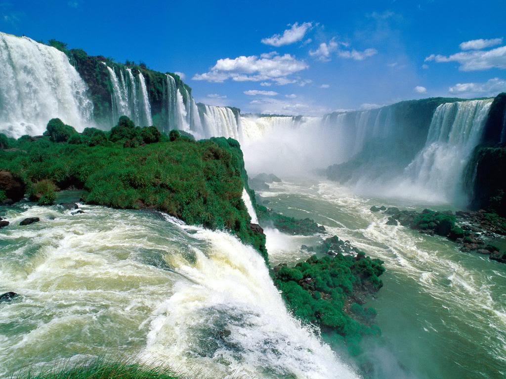 IguassuFallsBrazil-1.jpg