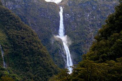 sutherlandfalls1 1 - ஐ~Worlds Most Amazing Falls~ஐ