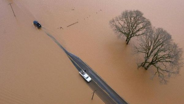 washington flood05 1 - Natural disasters!!