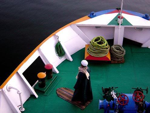 boat-1.jpg