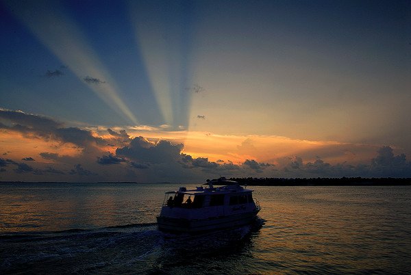 sunsetcruise1-1.jpg