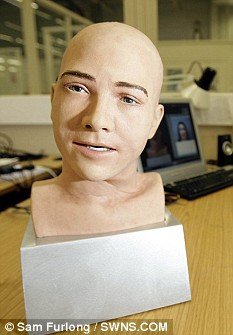 article108505902717189000005DC494 233x33 1 - Pictured: The robot that can pull faces just like a human being!