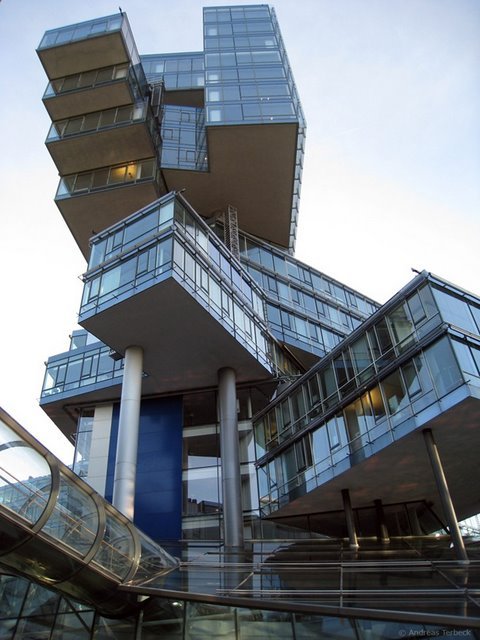 44nordlbbuildingthumb-1.jpg