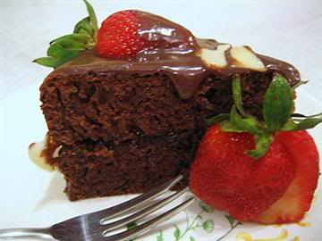StrawberryGateauNov0601-3.jpg