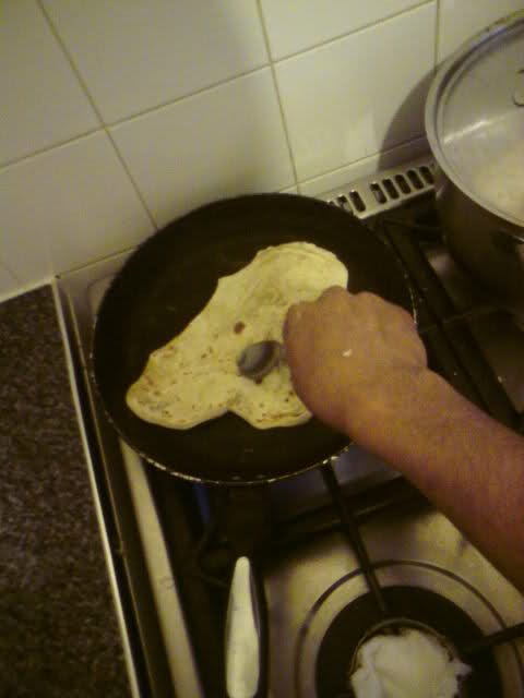 24yp73a 1 - The best chapati in the world!!!!!!!!!