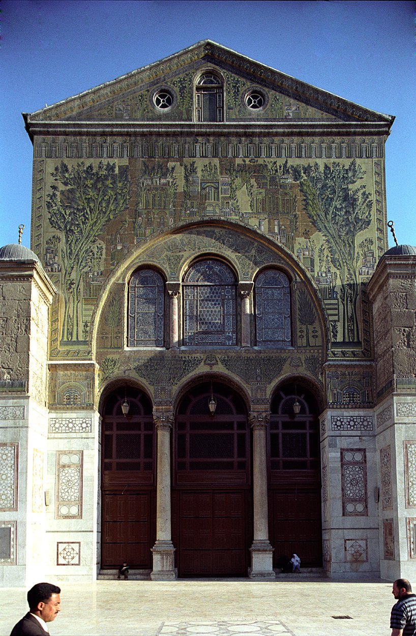 Eagle Dome328js29 1 - Most Beautiful Masjids