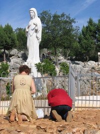 idolatrymary_worship-1.jpg
