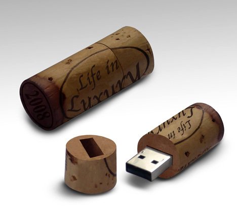 usb8 1 - Creative USB Drives‏