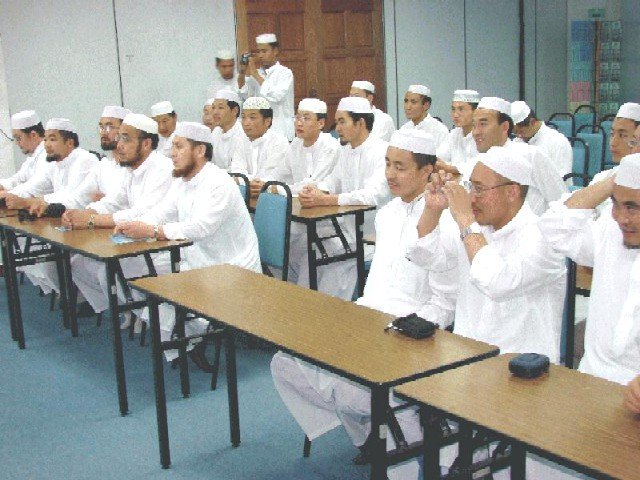 lwtn2Bimam2Bmuda2Bke2BPerkim 1 - Higher Islamic Learning Institution, Da'wa Centers