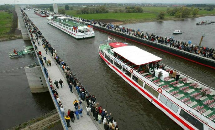 water bridge 1 - Have you ever seen a WATER bridge over a river?