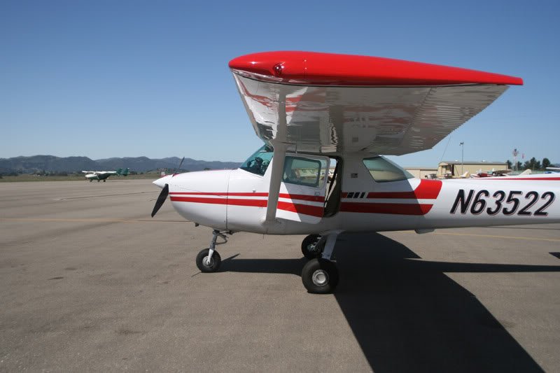 Cessna150 1 - Ever go to car auctions?