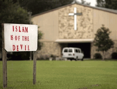 Islam_is_of_the_Devil_sign-1.gif