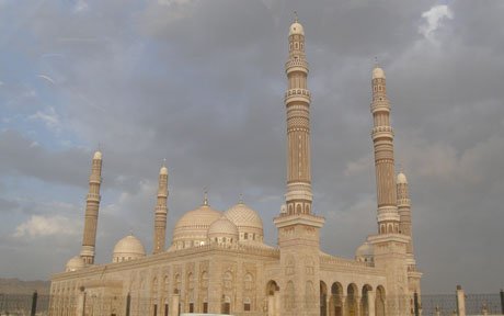 grand mosque ext 2 1 - Pictures of Holy Places
