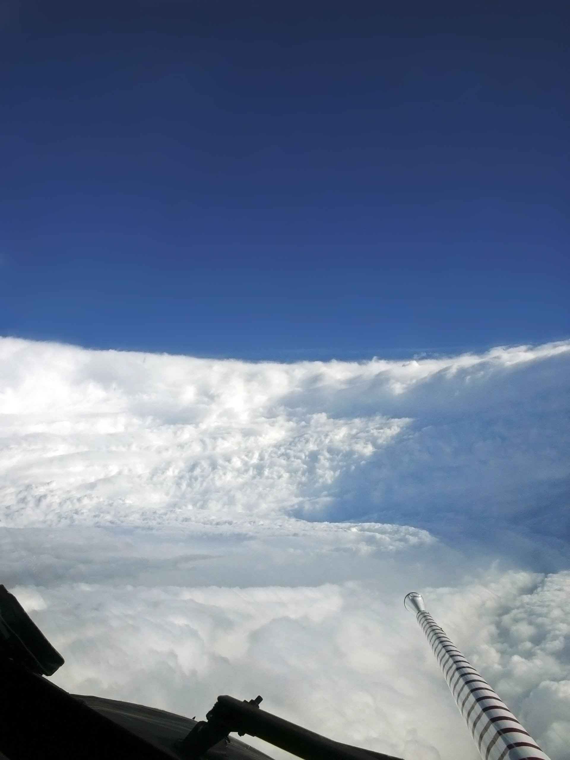 Hurricane_Katrina_Eye_viewed_from_Hurric-1.jpg
