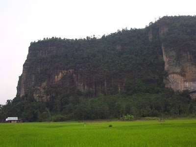 LembahHarau-1.jpg
