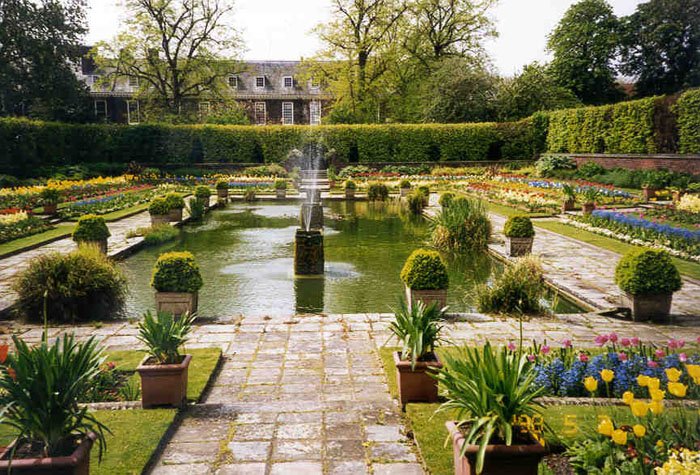 kensingrongardens1-1.jpg