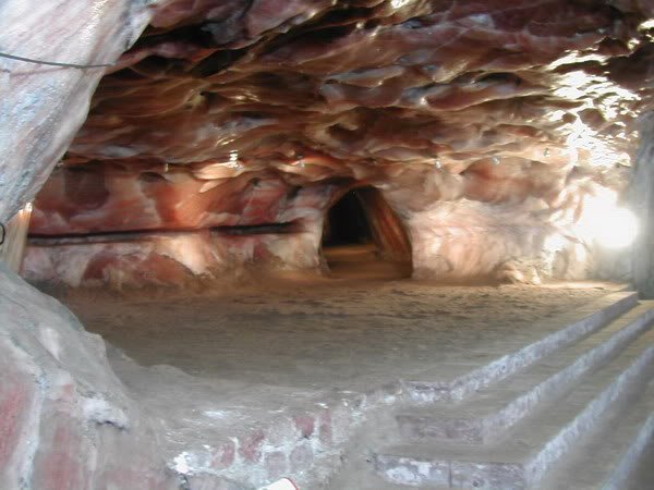 naturalsaltminepakistan04-1.jpg
