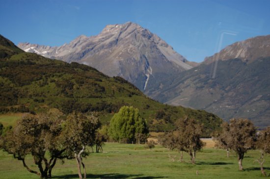 112046320004beautifulscenery-1.jpg