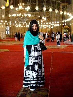 10shalahuddinelayubimasjidJPG 1 - found this blog about the merchant's daughter trip to Egypt